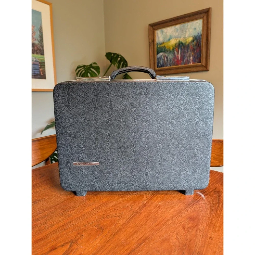 Vintage‎ Starflite Slimline Briefcase Sardis Luggage US Government Attache Black